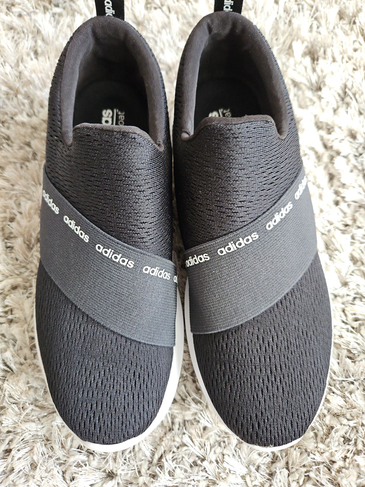 Adidas refine adapt musta shop