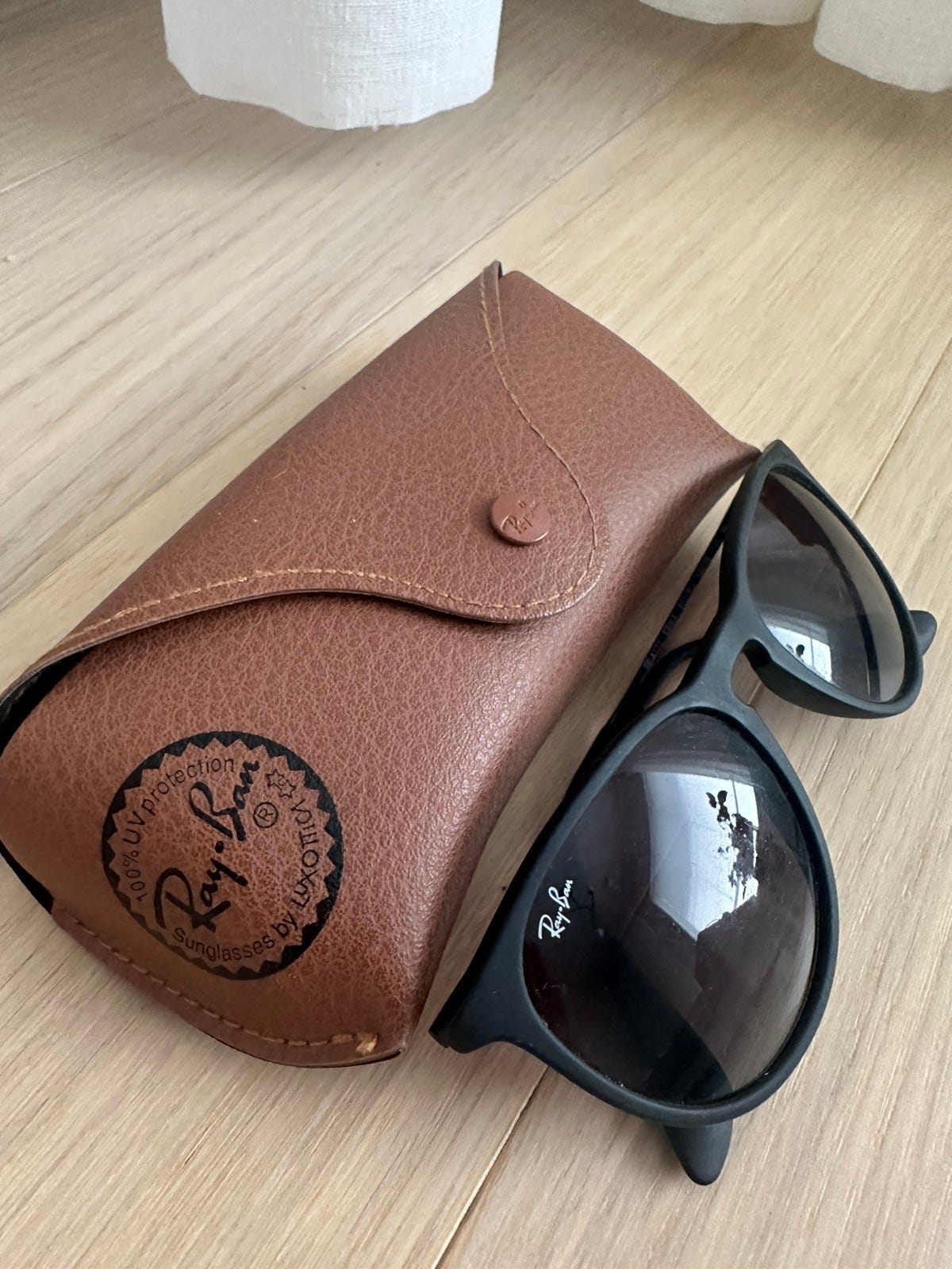 Rayban Erika aurinkolasit