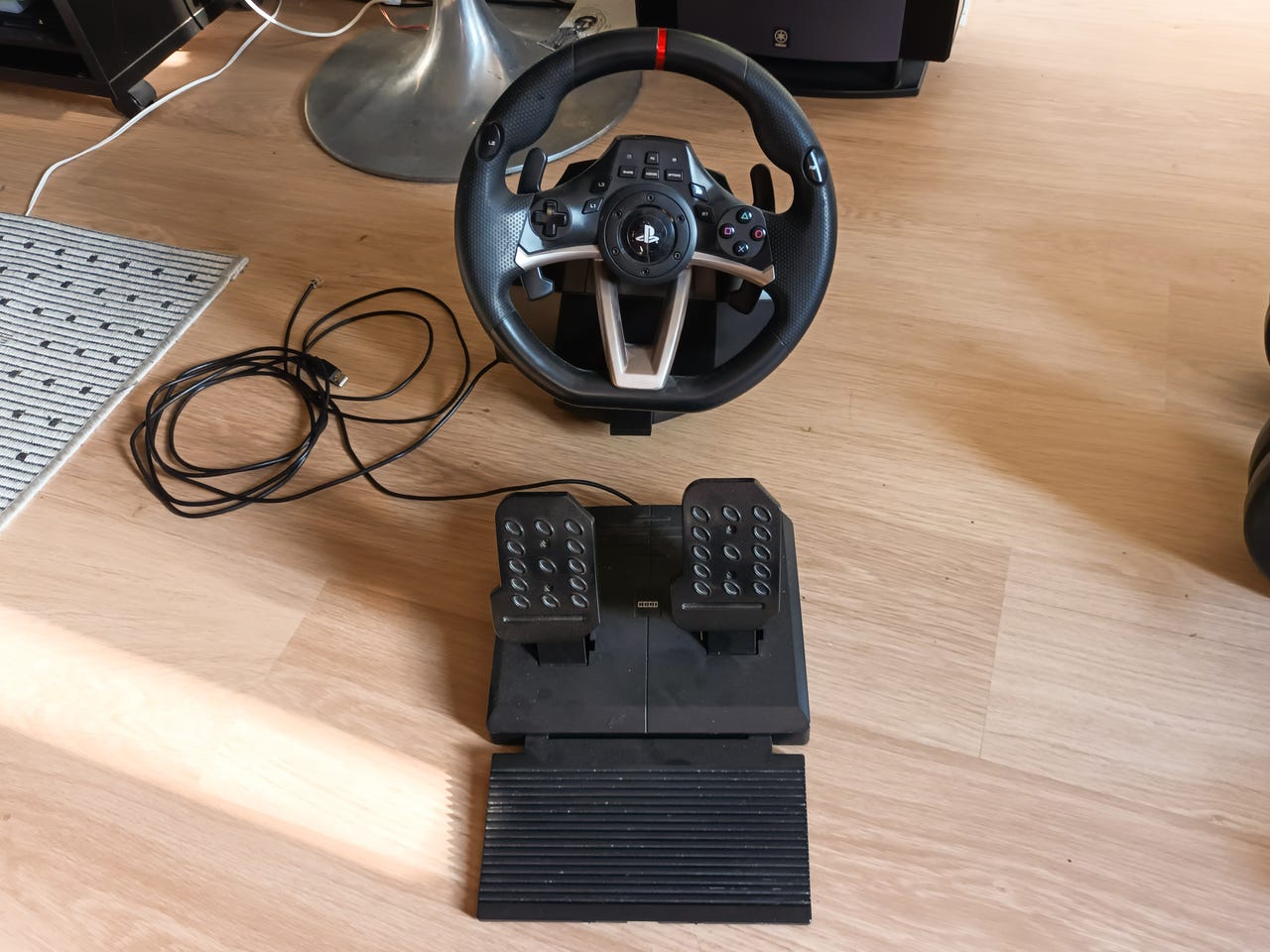 Hori Racing Wheel APEX ratti ja polkimet | Tori