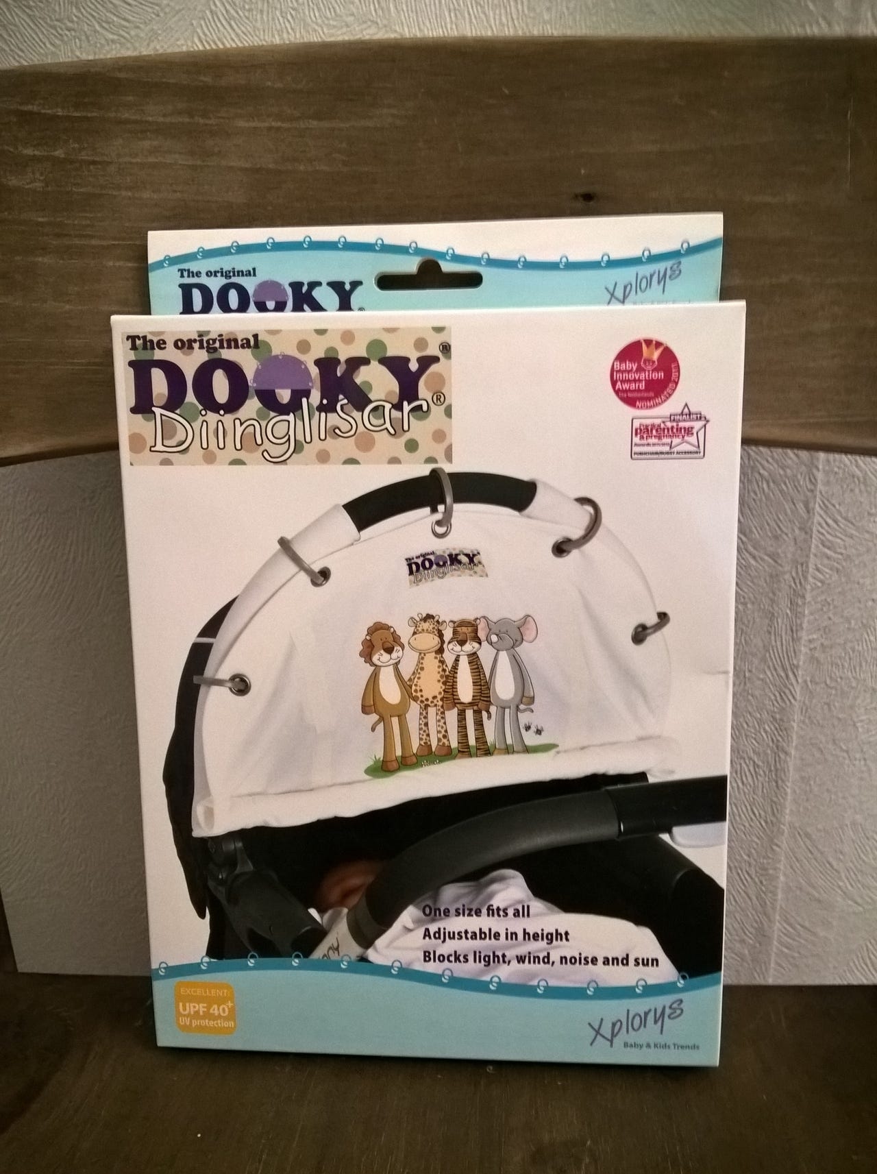 Uusi ihana Dooky Diinglisar vaunuverho