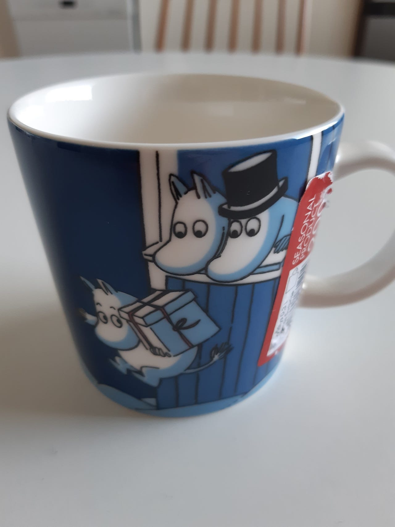Muumimuki Jouluyllätys