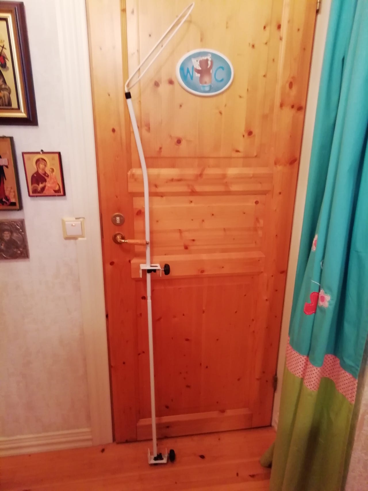 Uusi pinnasängyn vuodekatosteline