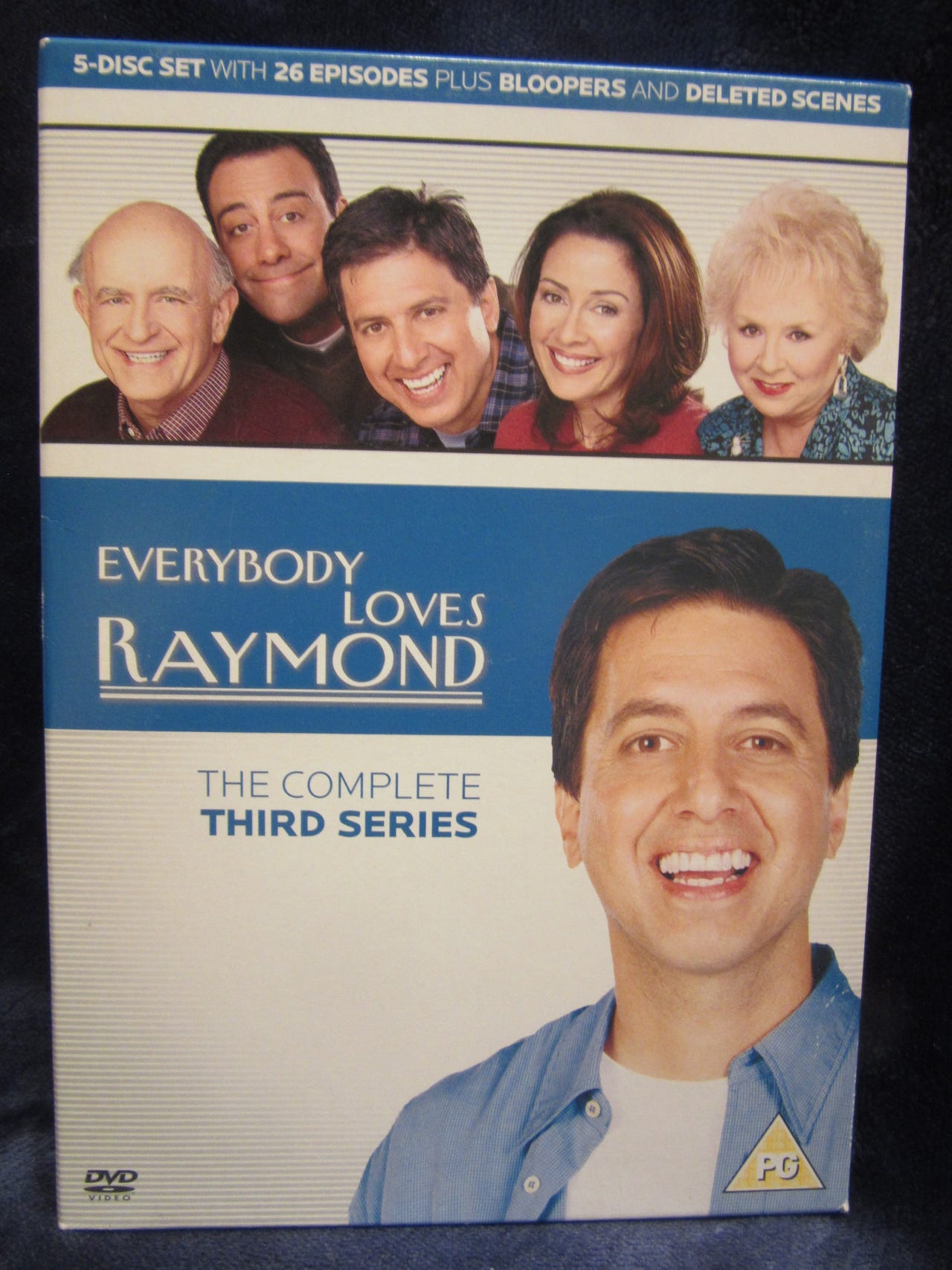 Kaikki rakastavat Raymondia kausi 3 dvd