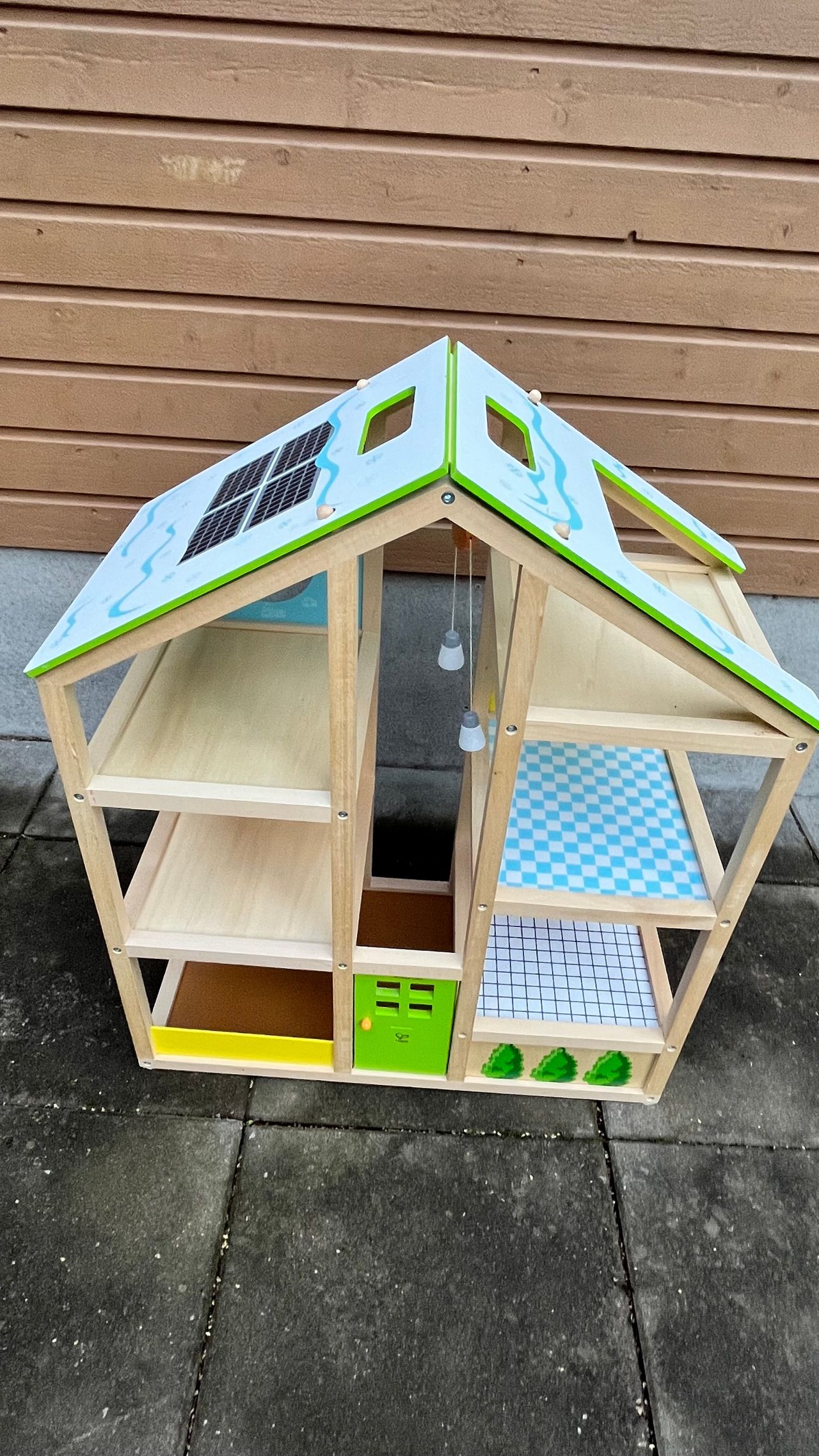 Hape nukkekoti / wooden dollhouse | Tori