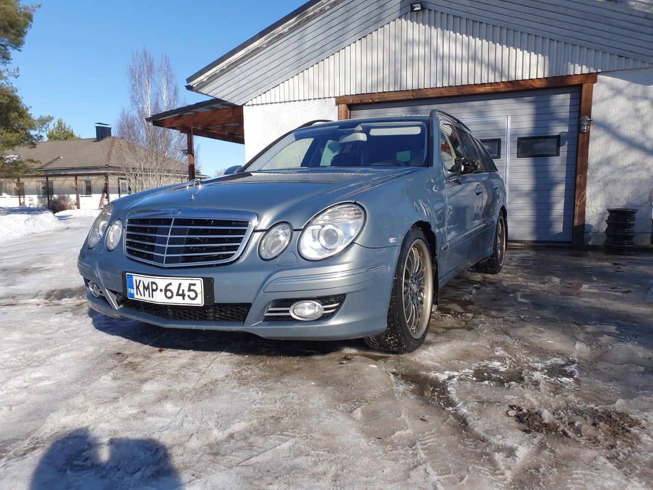 Mb varaosia w211 w210 w220 w203 tori