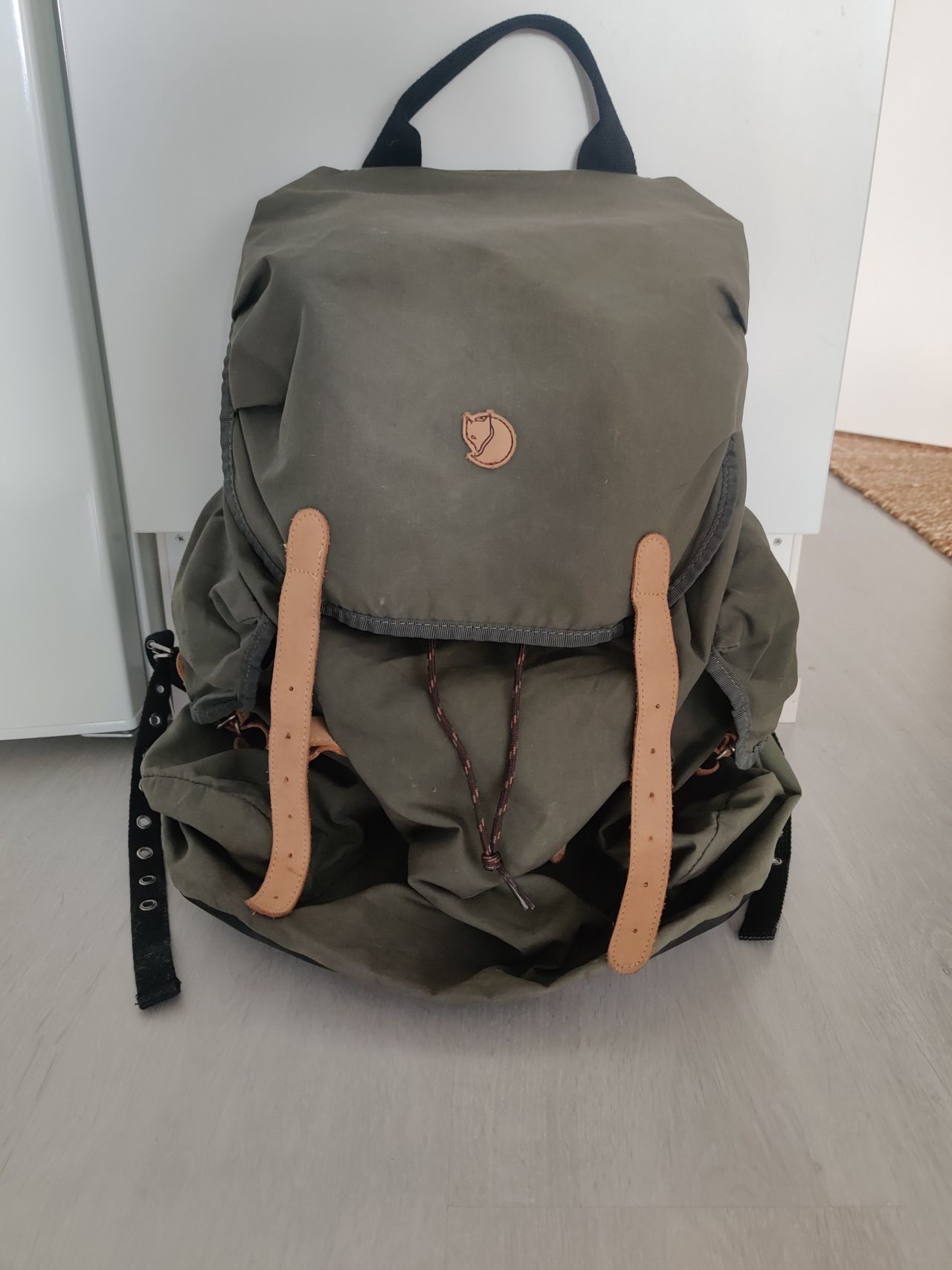 Fjallraven vintage 30l backpack best sale