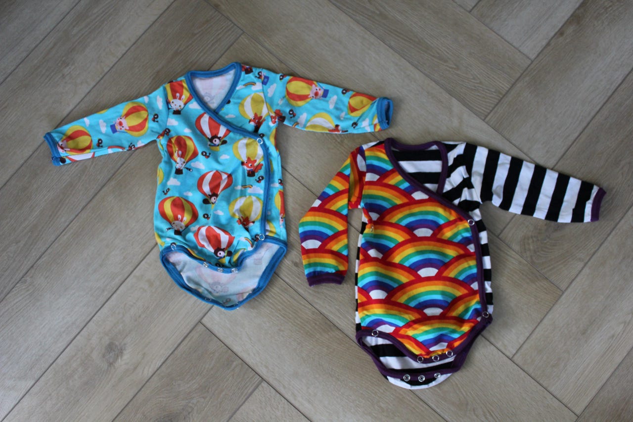 Koko 50-56, Uniikit bodyt vauvalle