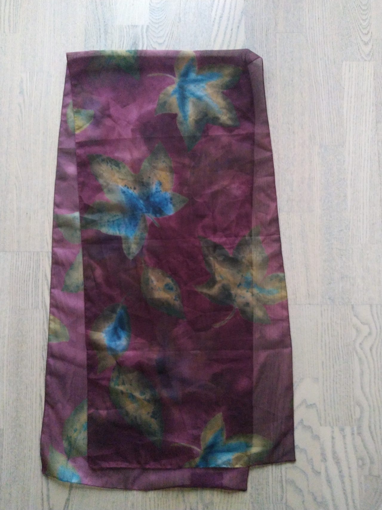Tie Rack pitkä huivi