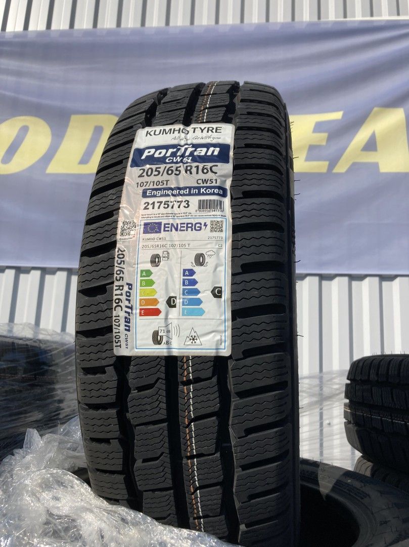 Tarjous erä 4kpl Kumho kitka 205/65R16C | Tori