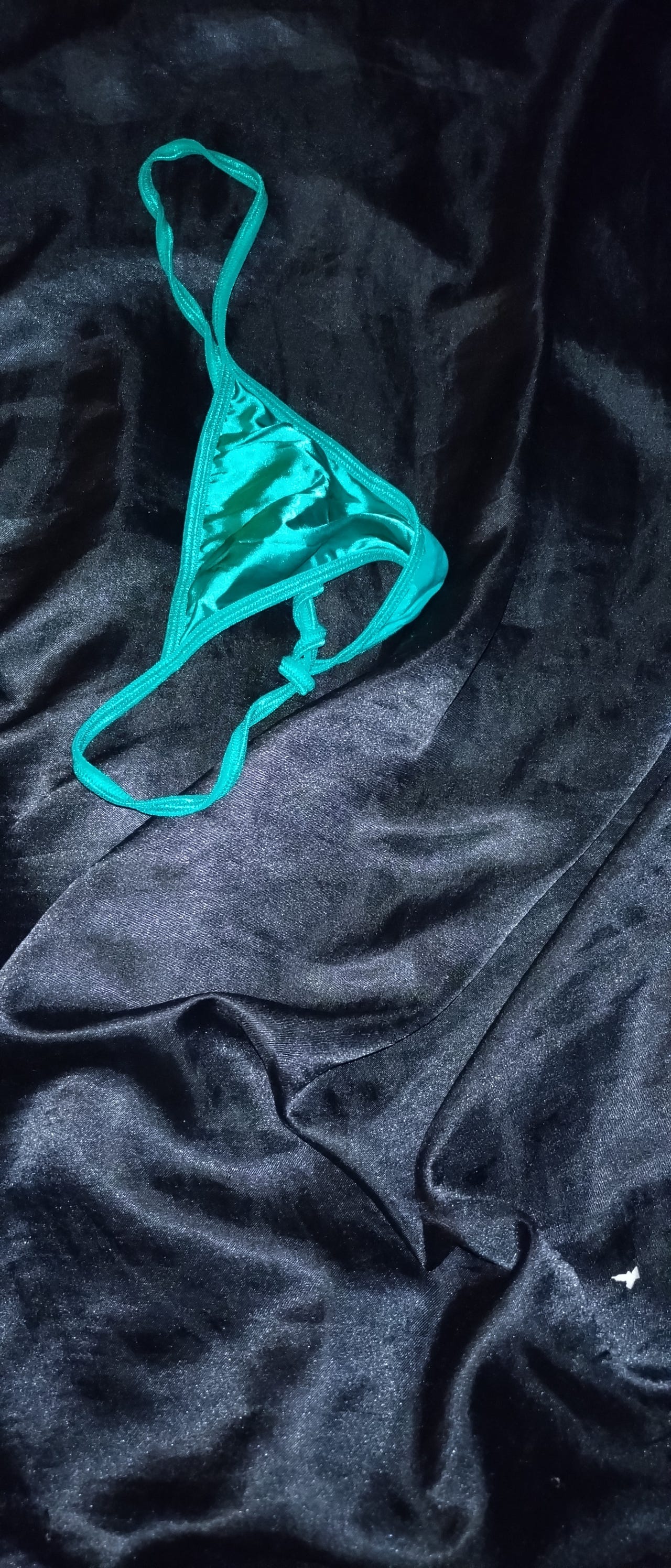 Uudet Satiini stringit | Tori