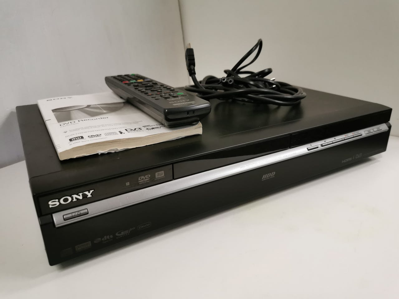 Sony RDRHXD870 HDMI Tallentava DVD / Digiboksi / VHS kopiointi Tori
