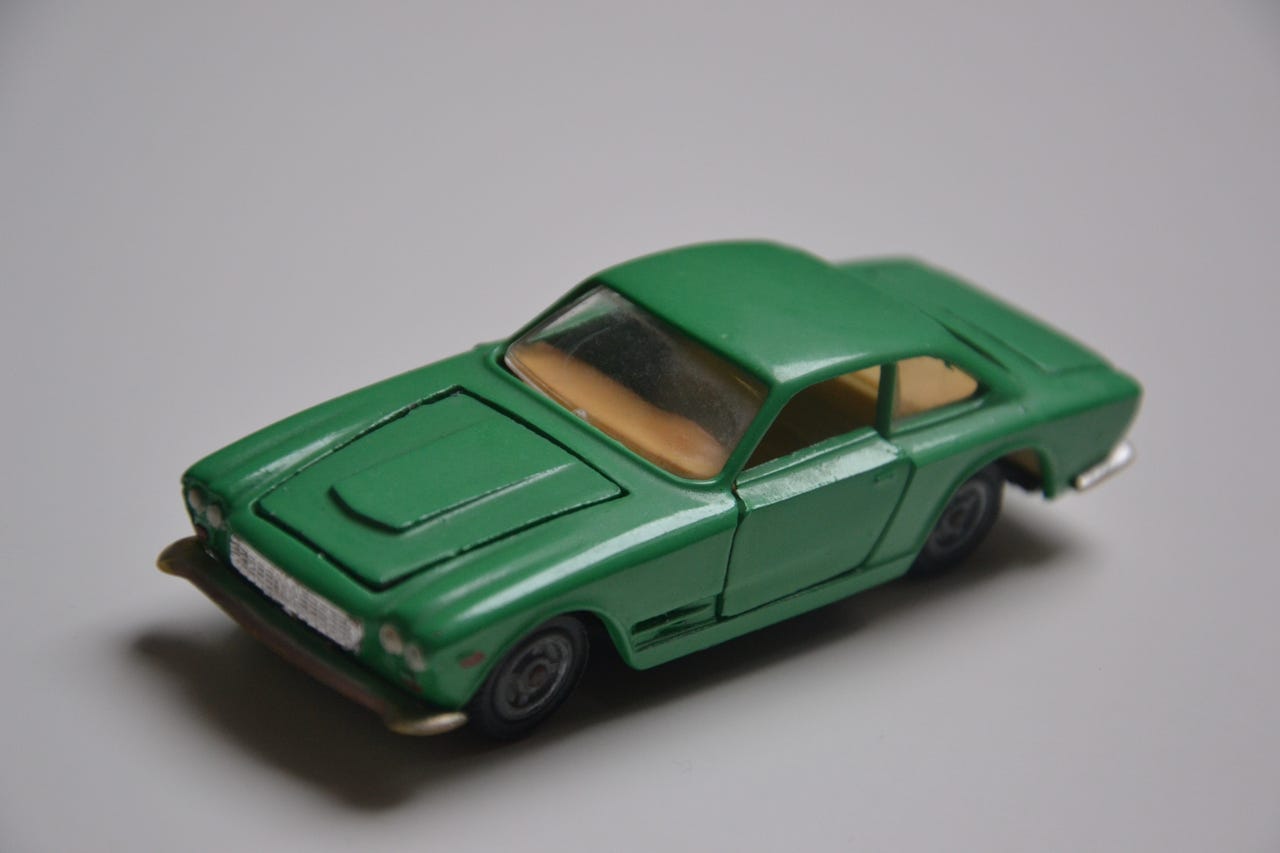 Maserati 3500 GT  MADE IN USSR  1/43  HARVINAINEN
