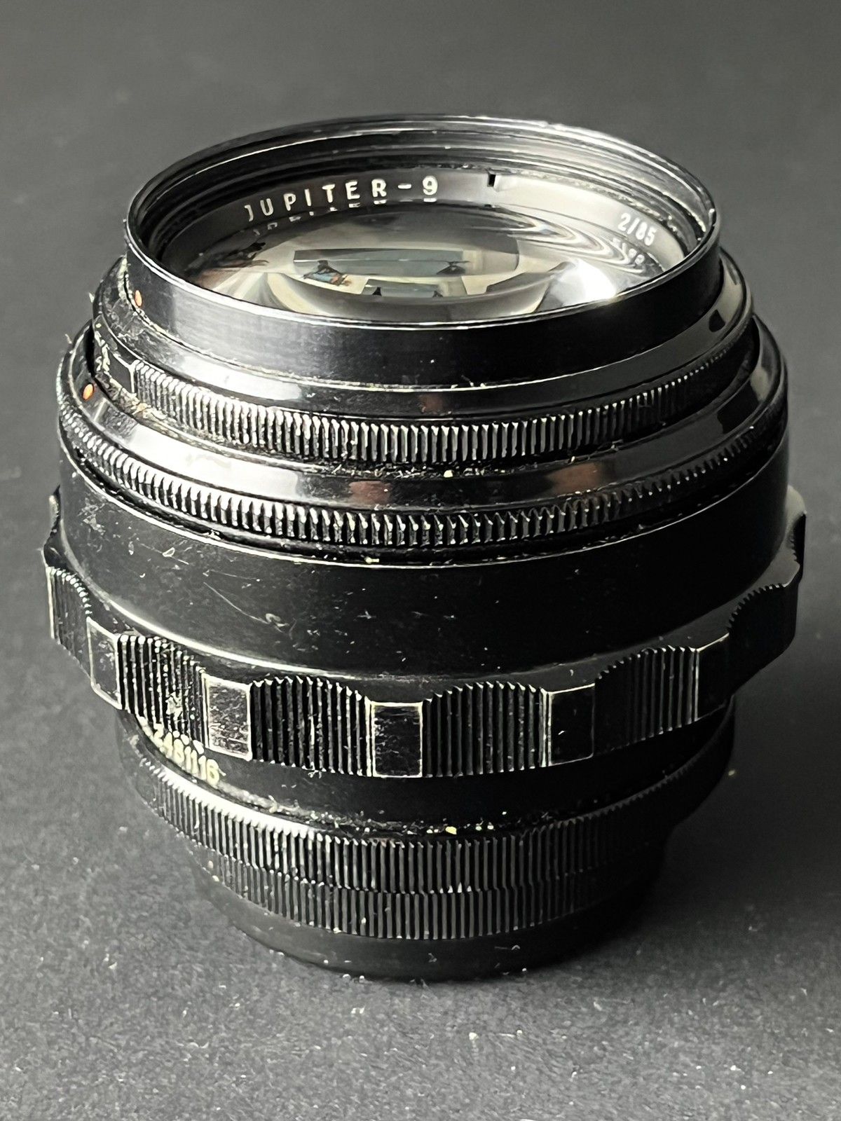 Jupiter 9 85mm F2 M42 | Tori