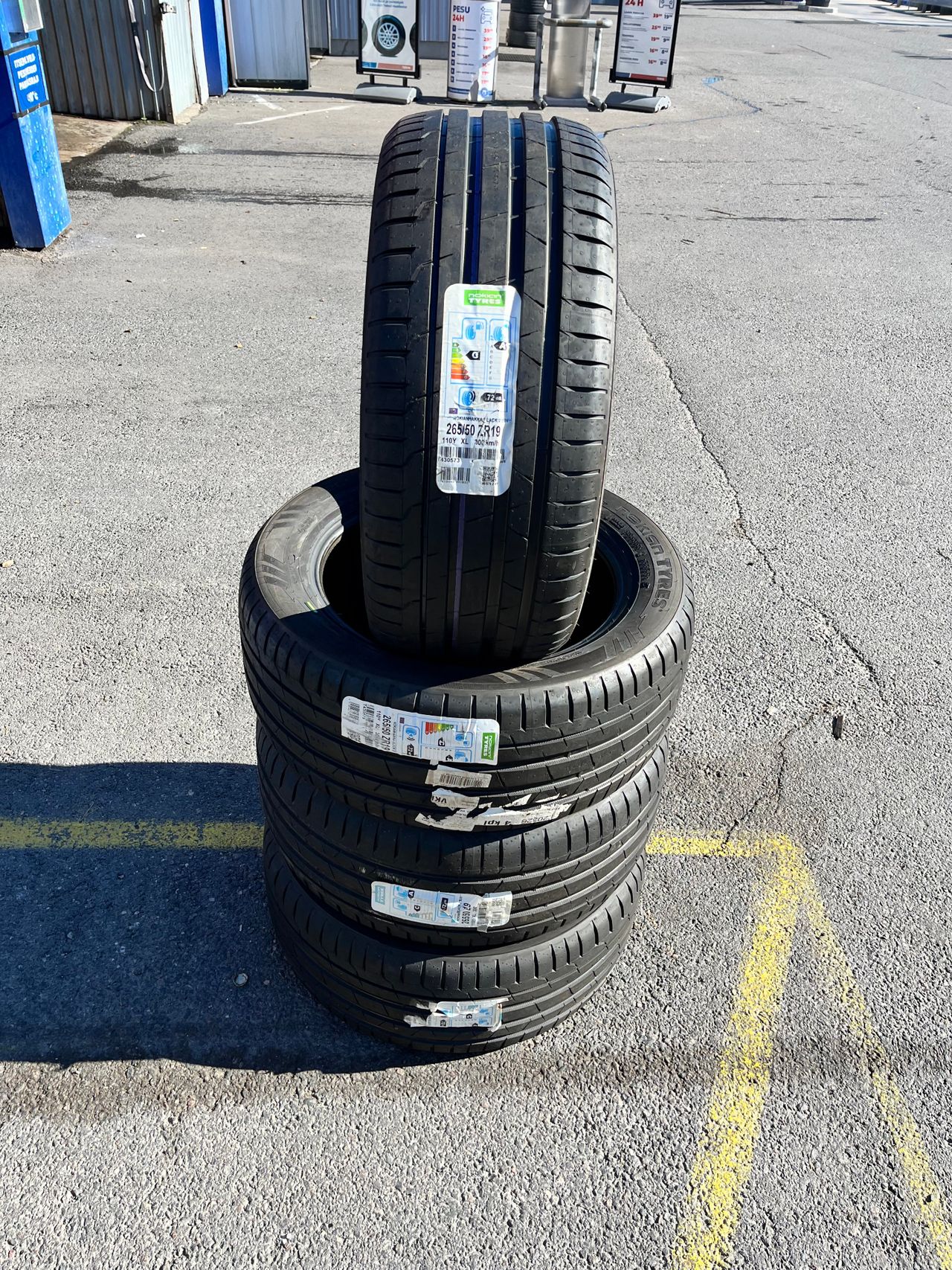 265/50-19 4kpl nokian hakka black 2 suv | Tori