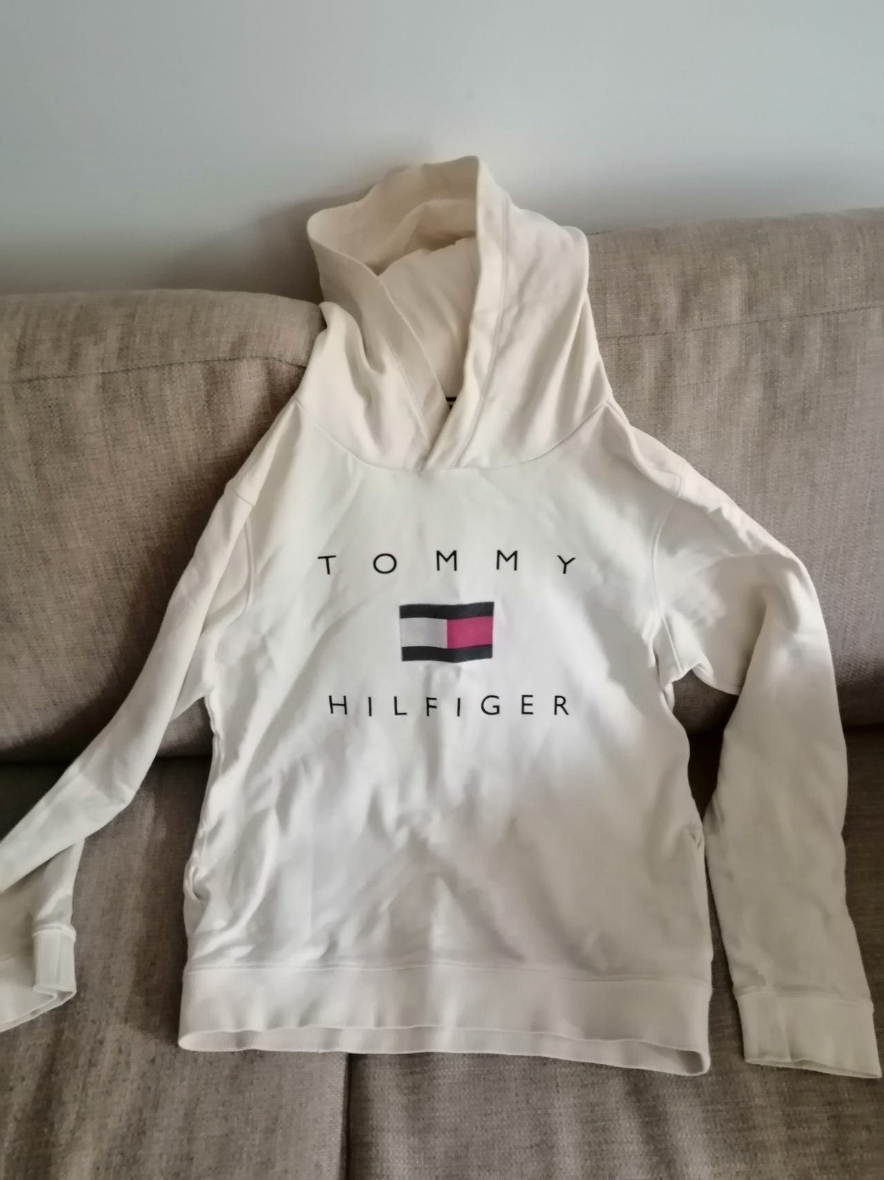 Tommy Hilfiger huppari 164