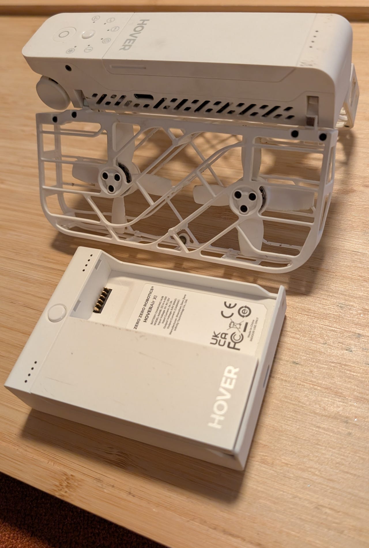 HoverAir X1 125g Drone + Erillislaturi ja 2x akku Tori