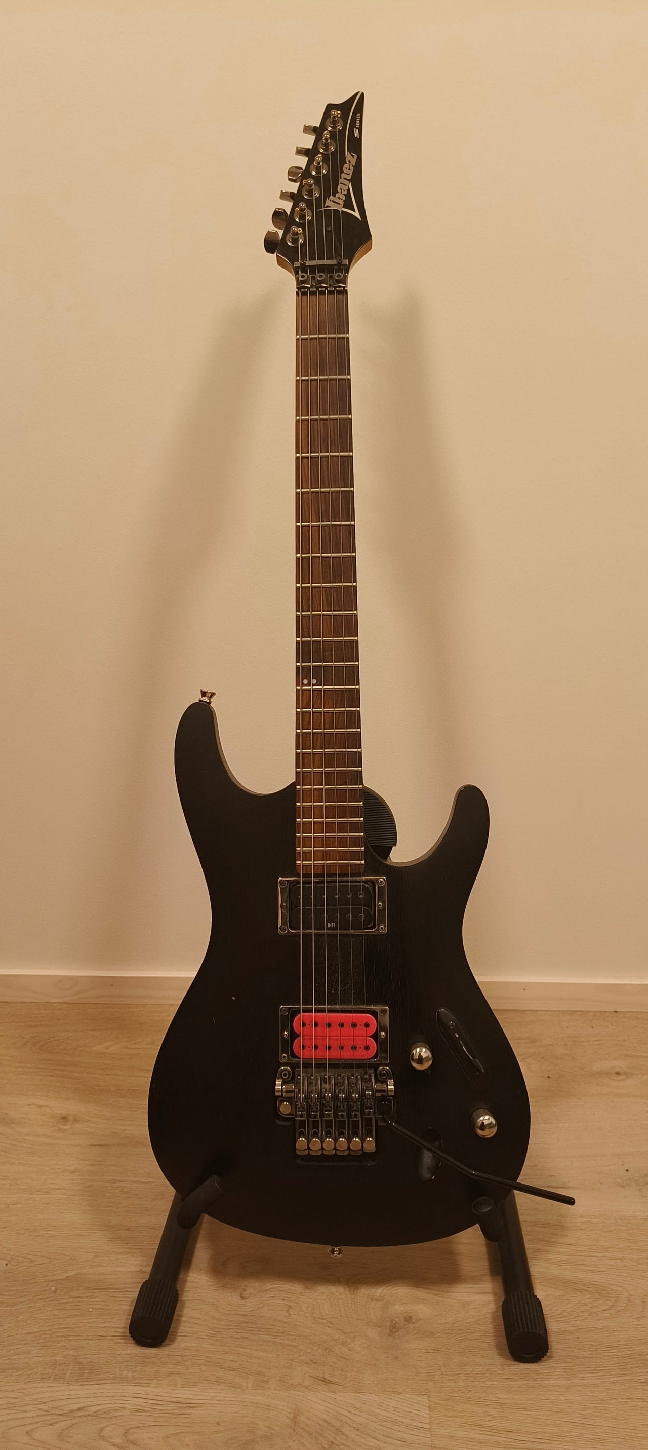 Ibanez S320 Tori