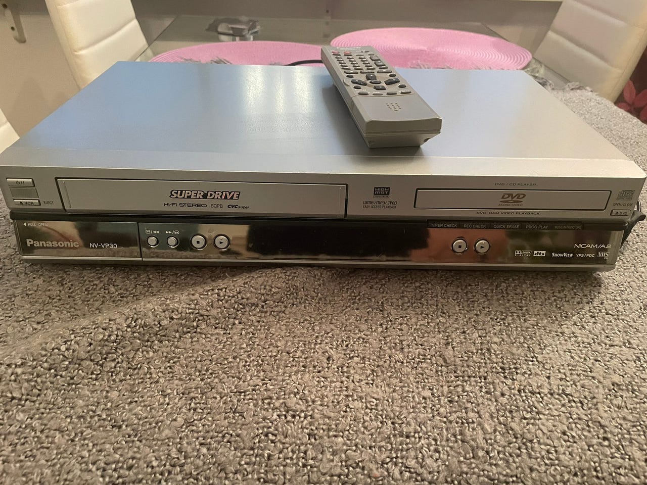 VHSビデオデッキ一体型DVDプレーヤー　Panasonic NV-VP30★★★保証あり作動品 サンスイ RVP-100 ＶＨＳビデオデッキ 本体のみ 動作確認済み 中古