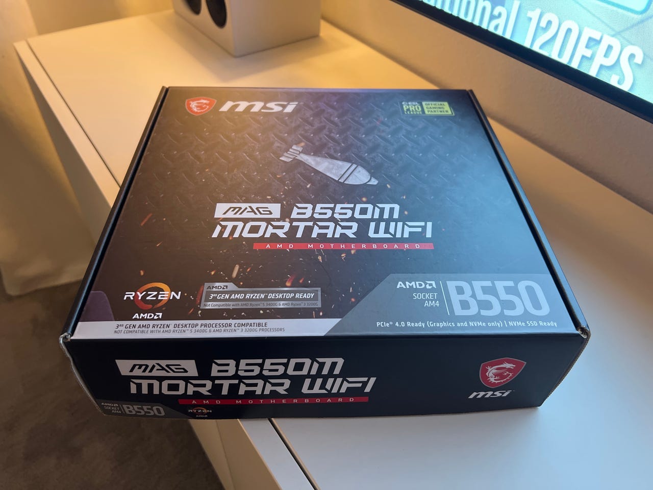 Ryzen 5900x + MSI B550M Mortar WIFI + 16GB 3800mhz CL14