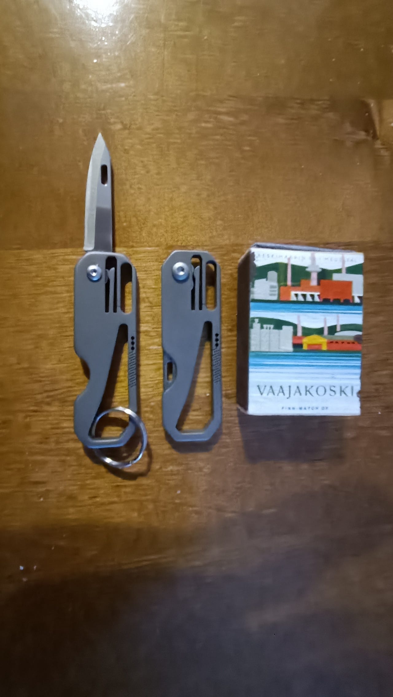 Avaimenperä linkkuveitsi