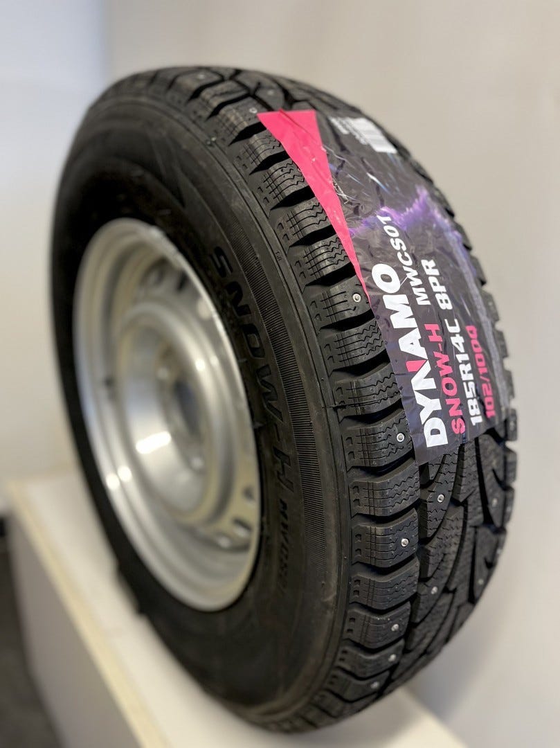 Trailerin nastarengas 185R14C teräsvanteella