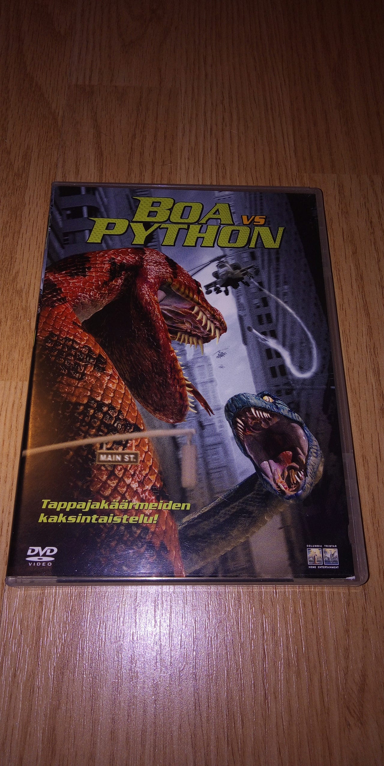 Boa VS Python (Suomijulkaisu) DVD | Tori