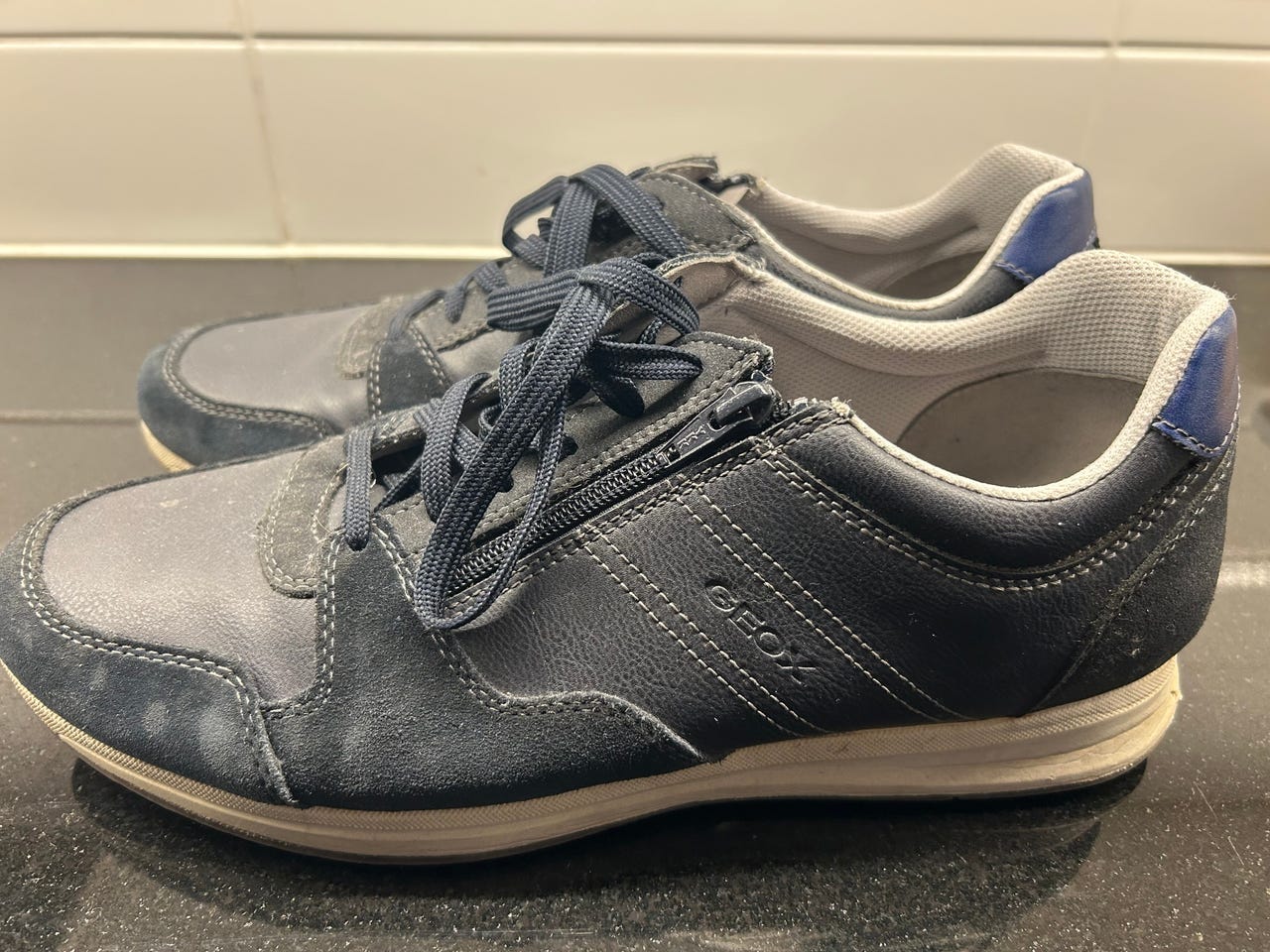 Geox miesten nahkakengät koko 45