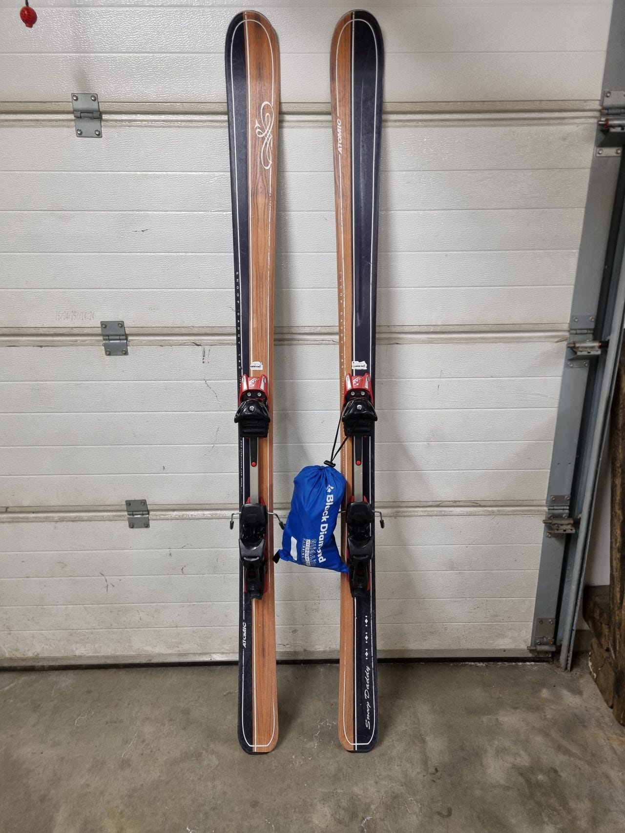 Atomic Snoop Daddy 185 cm + vapaalaskusiteet + skinit | Tori