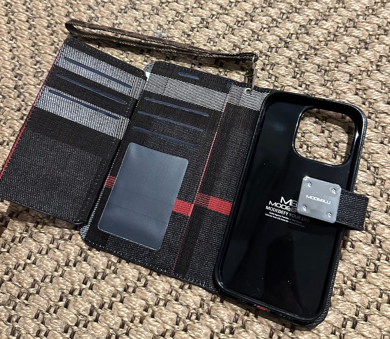 Uusi Modeblu kuori iPhone 15 Pro Tori