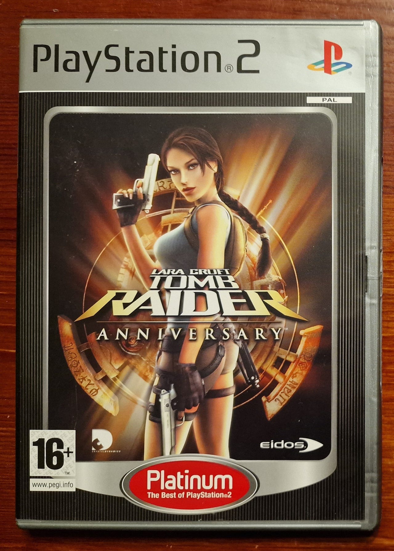 lara-croft-tomb-raider-anniversary-ps2-peli-tori