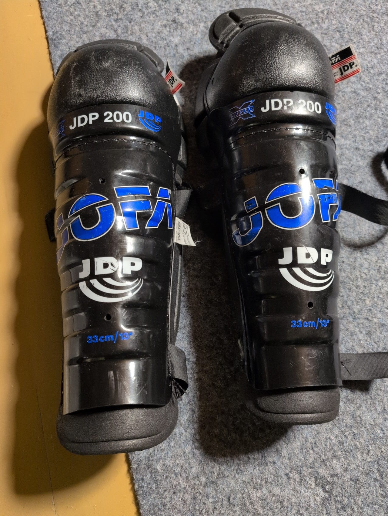 Polvi/säärisuojat Jofa