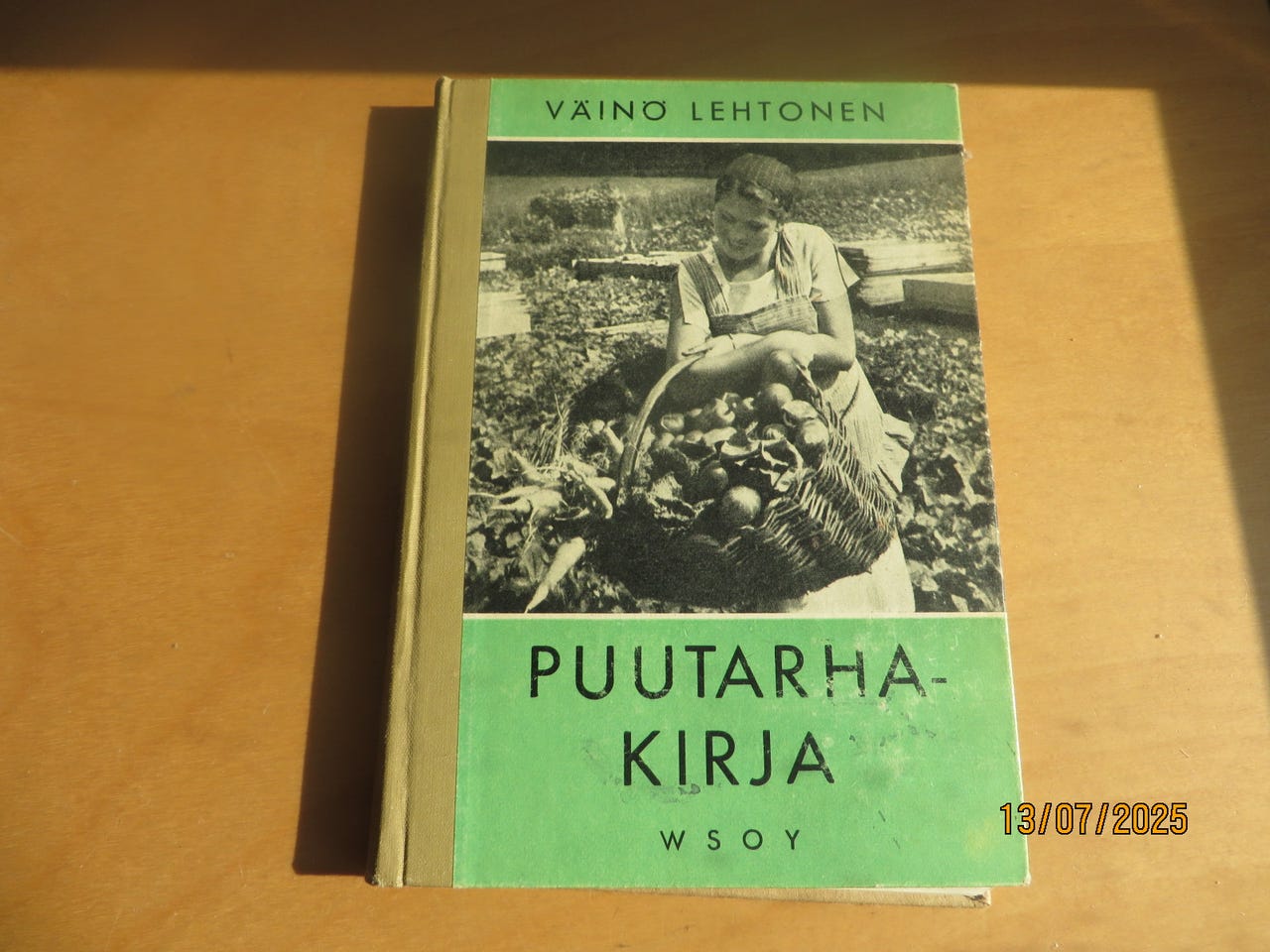 Puutarhakirja