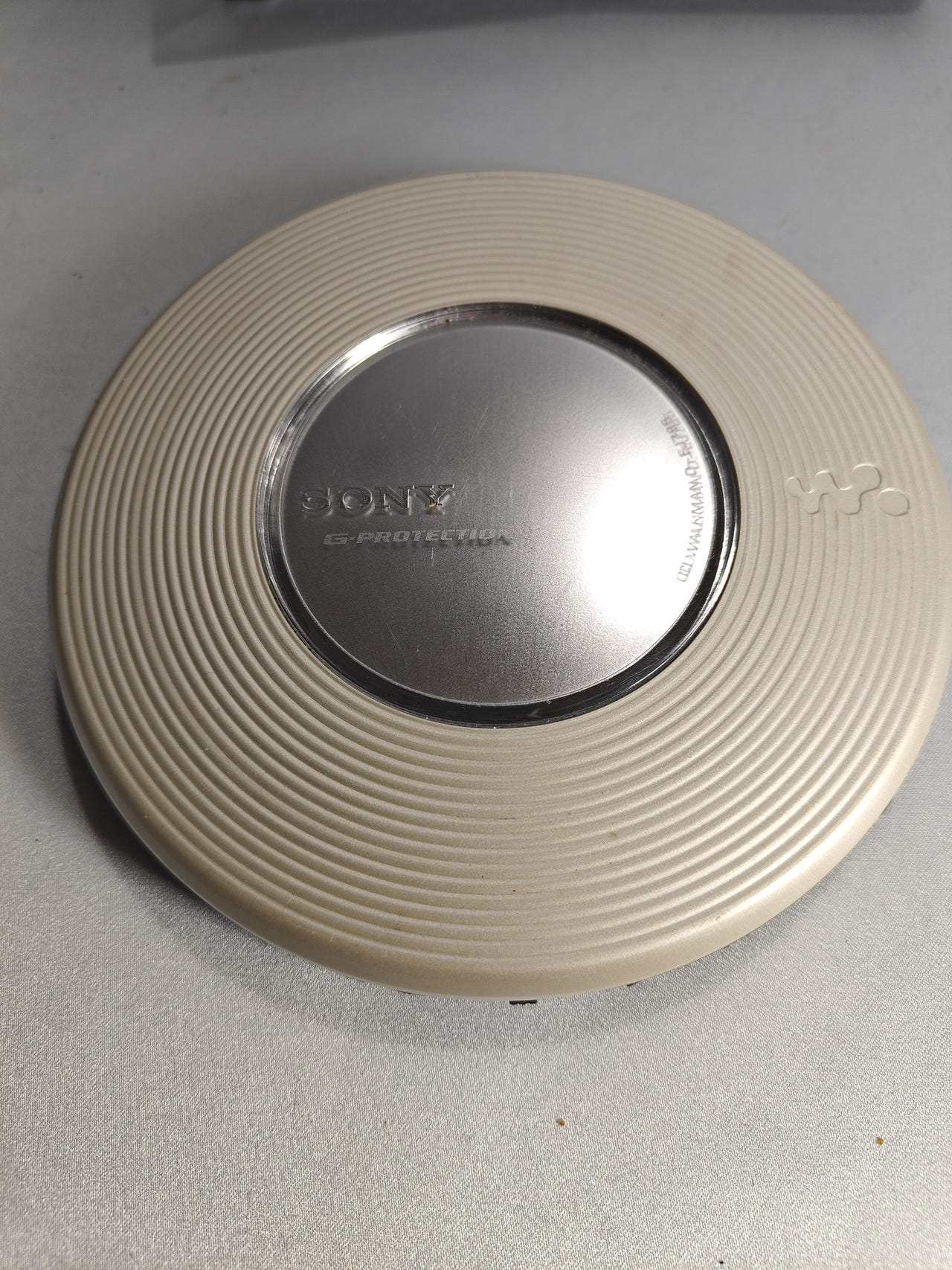 Sony CD Walkman D-FJ787 | Tori