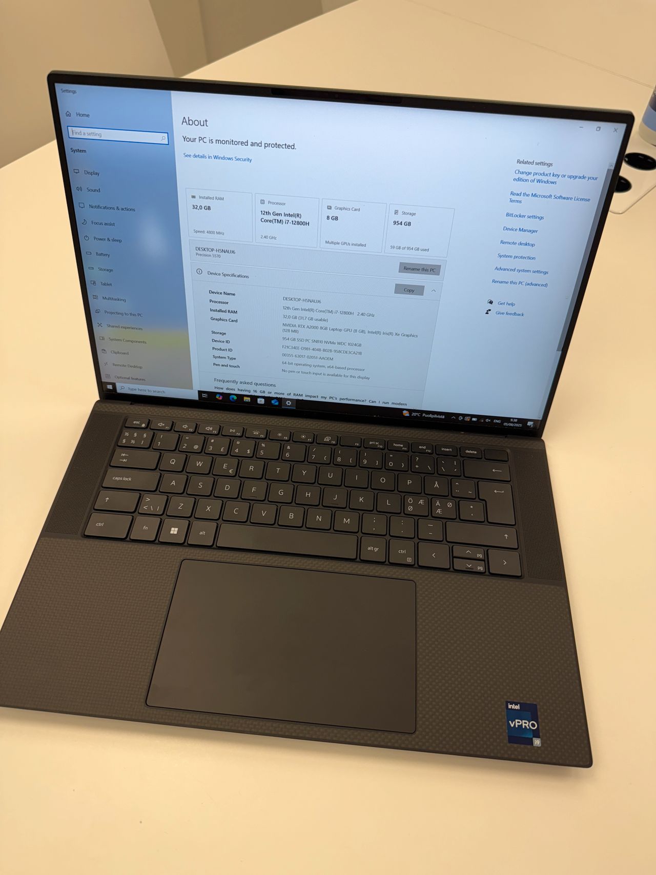 Dell Precision 5570, I7-12800H, 32GB, A2000, 1TB SSD | Tori