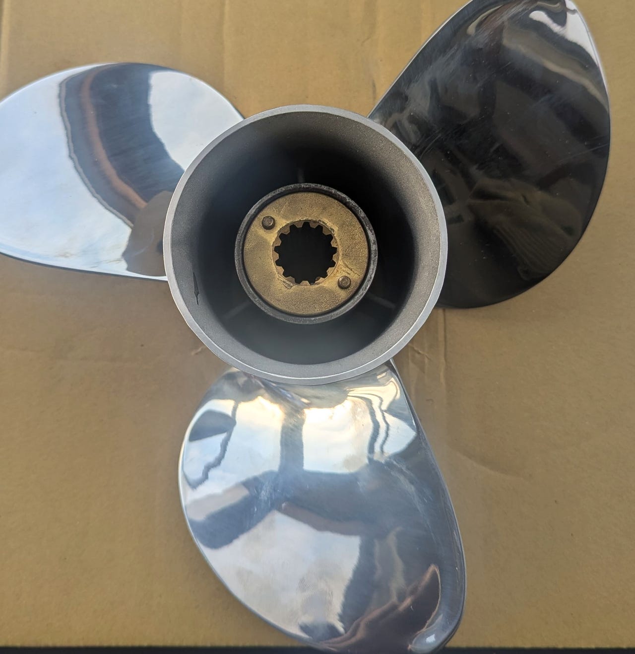 Solas Saturn 3-Blade Stainless Steel Propeller - 11.13 Inch Diameter X 13 Pitch, Right Hand Rotation - View #5