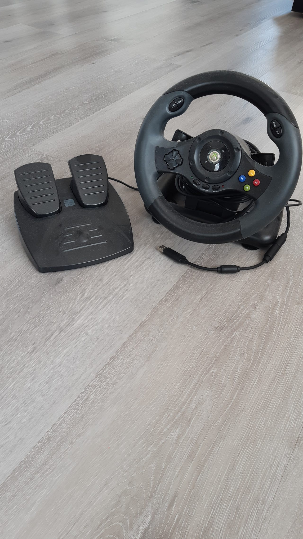 Xbox 360 ratti ja polkimet | Tori