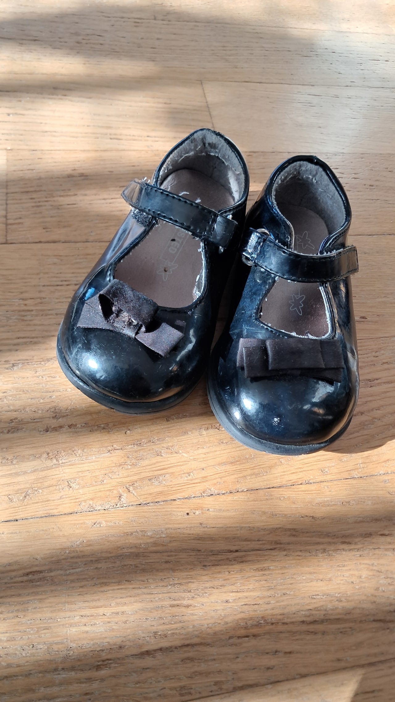 Lasten juhlakengät, koko 20