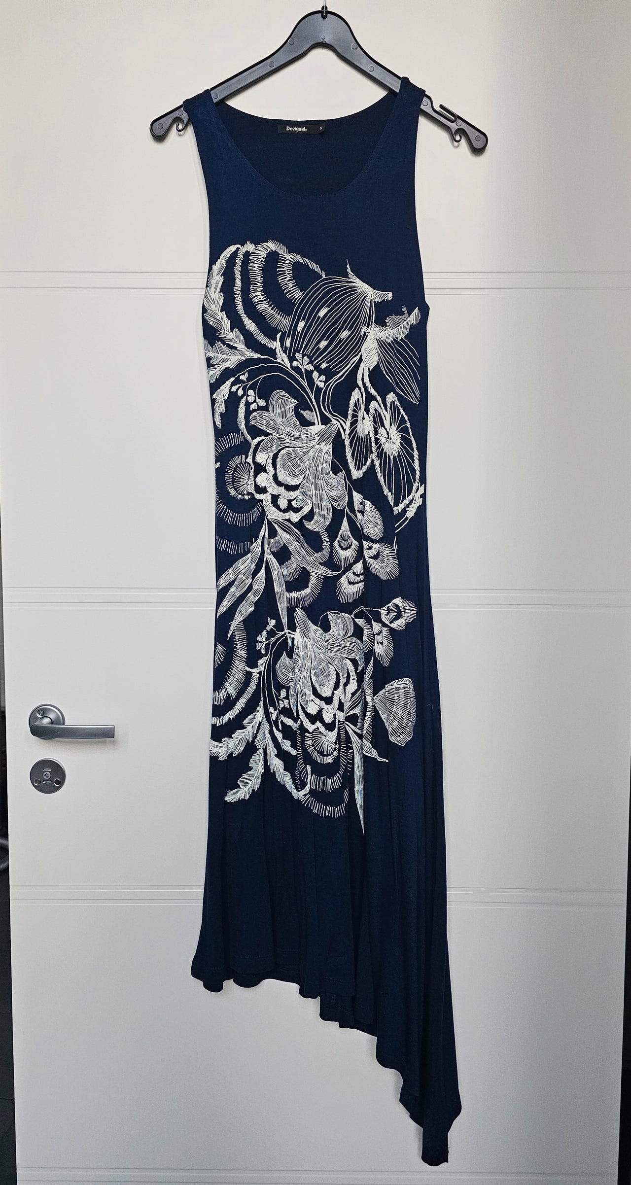 Desigualin mekko