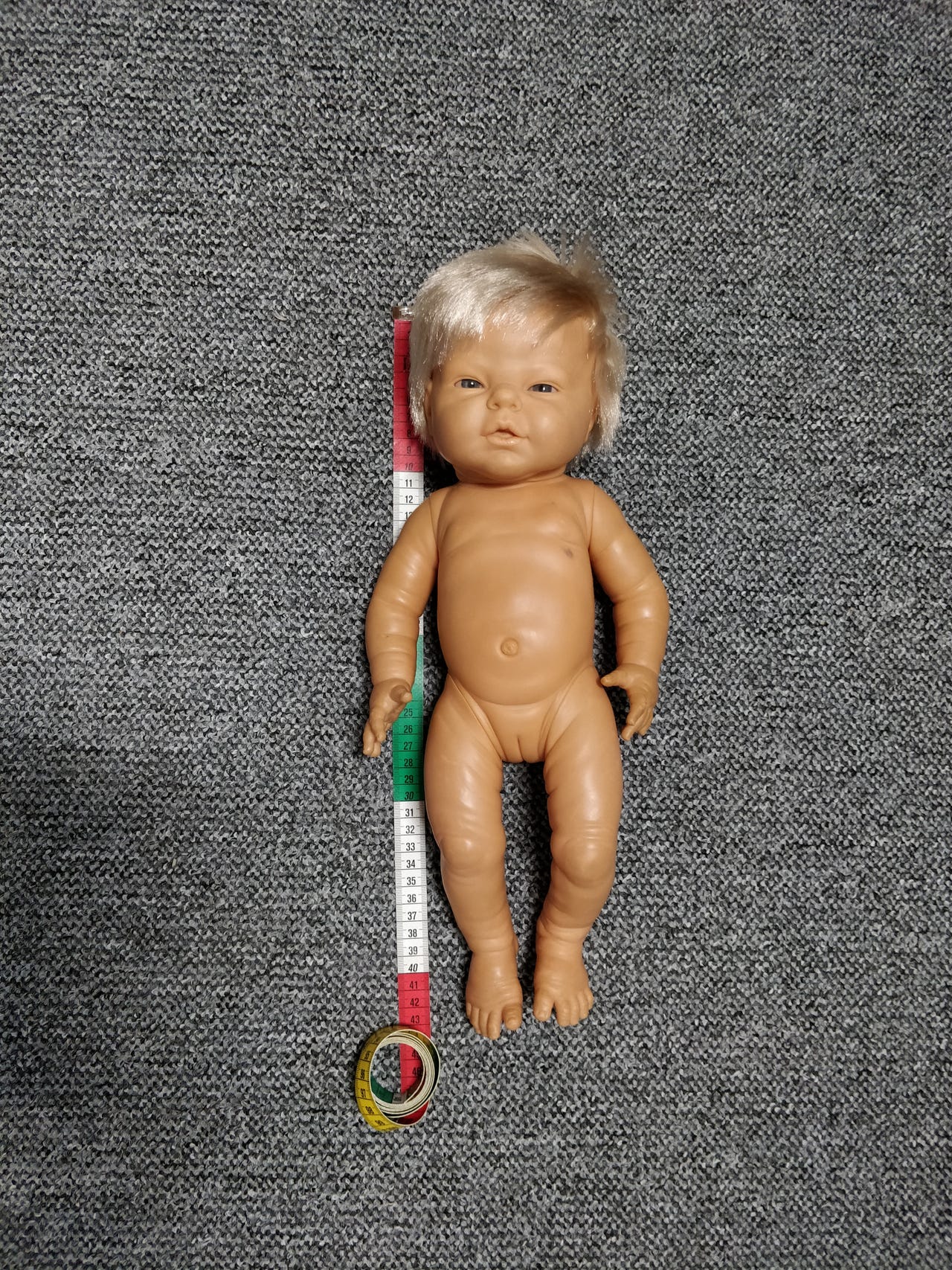 Berjusa tyttö nukke