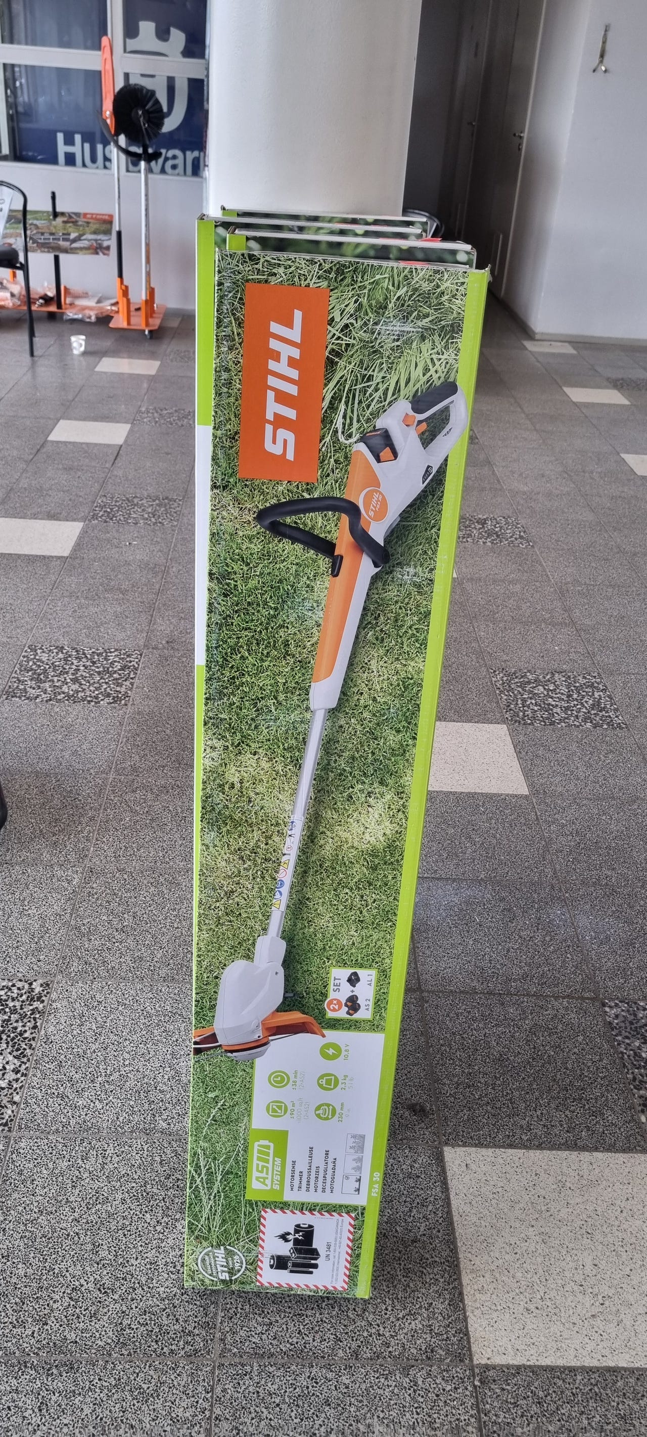 Stihl akkutrimmeri FSA 30