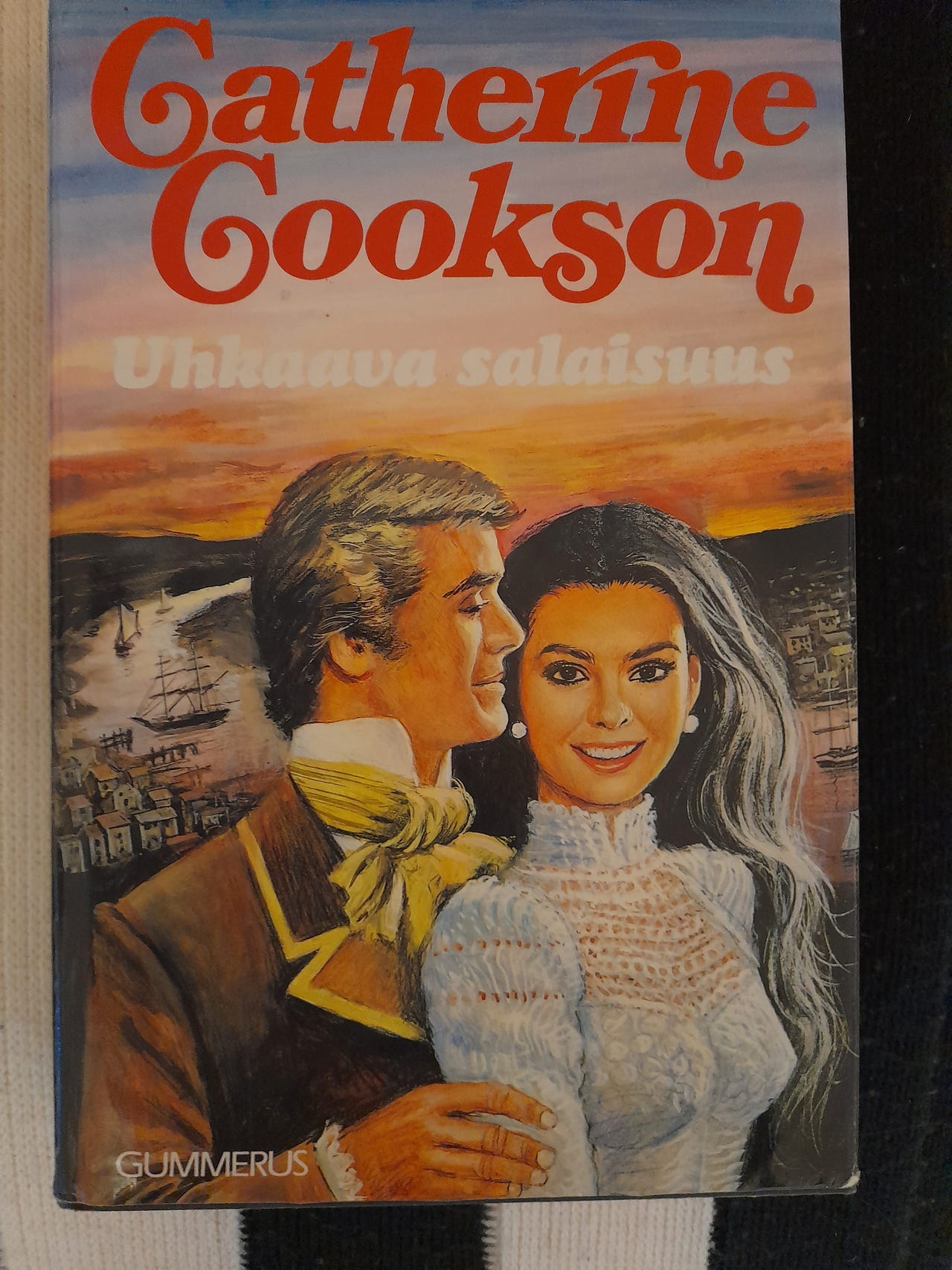 Catherine Cookson; Uhkaava salaisuus