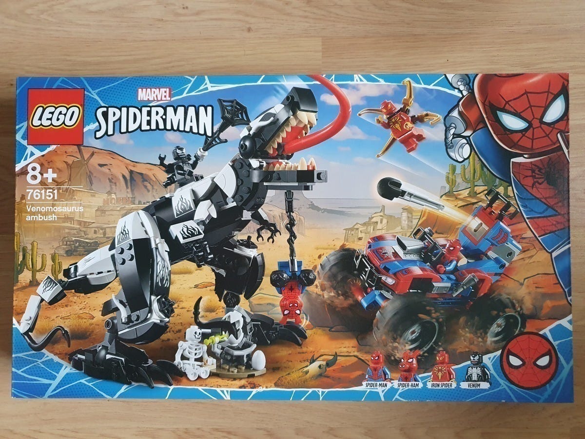Lego Venomosauruksen väijytys 76151