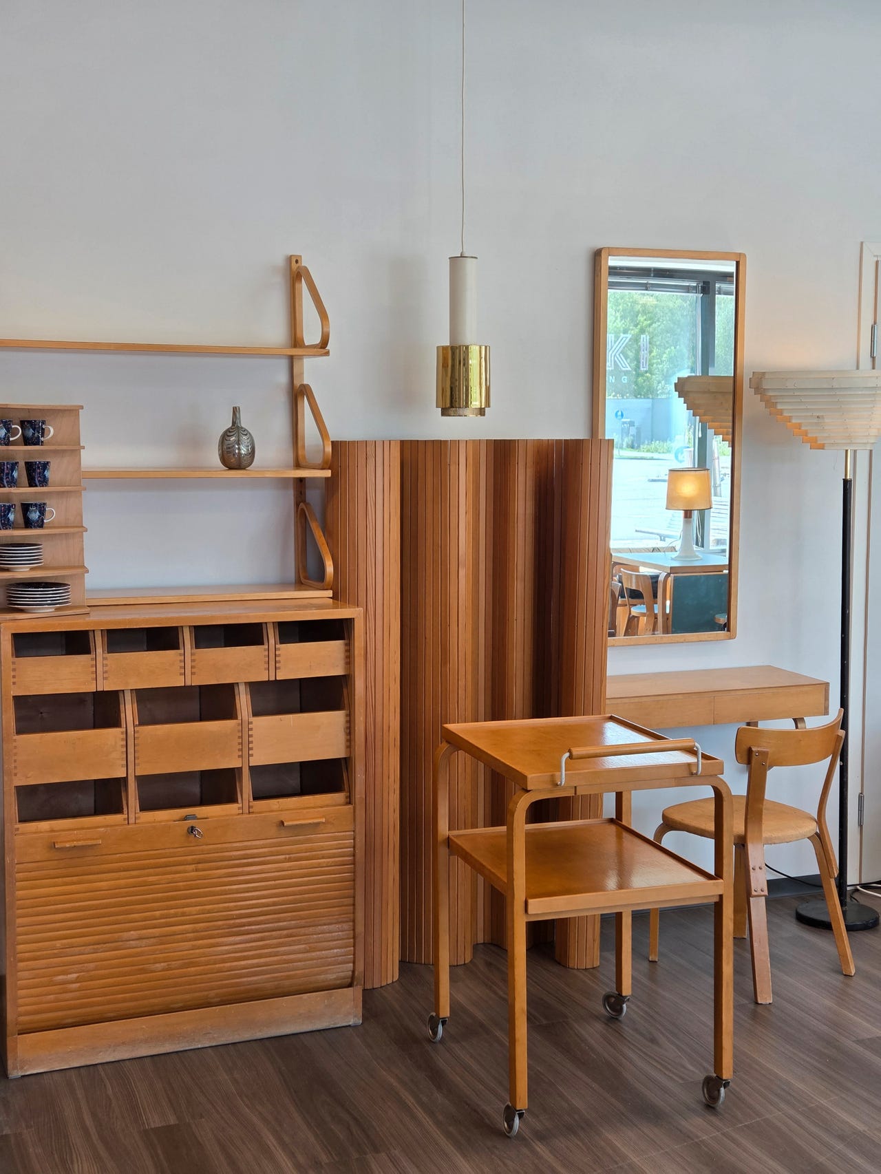 Design pöydät, tuolit ja muut kalusteet | Tori