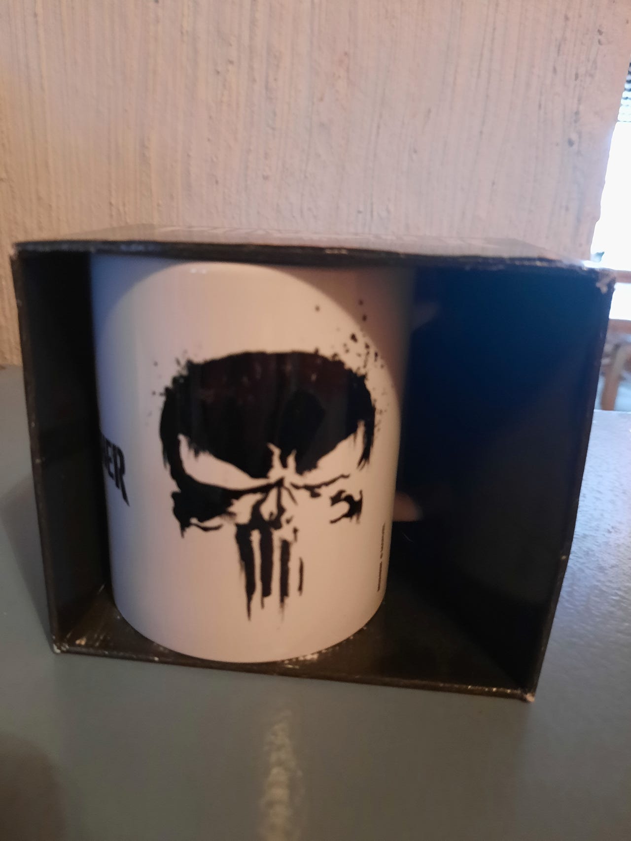 UUSI Punisher SKULL- muki ,esim Keräilijölle