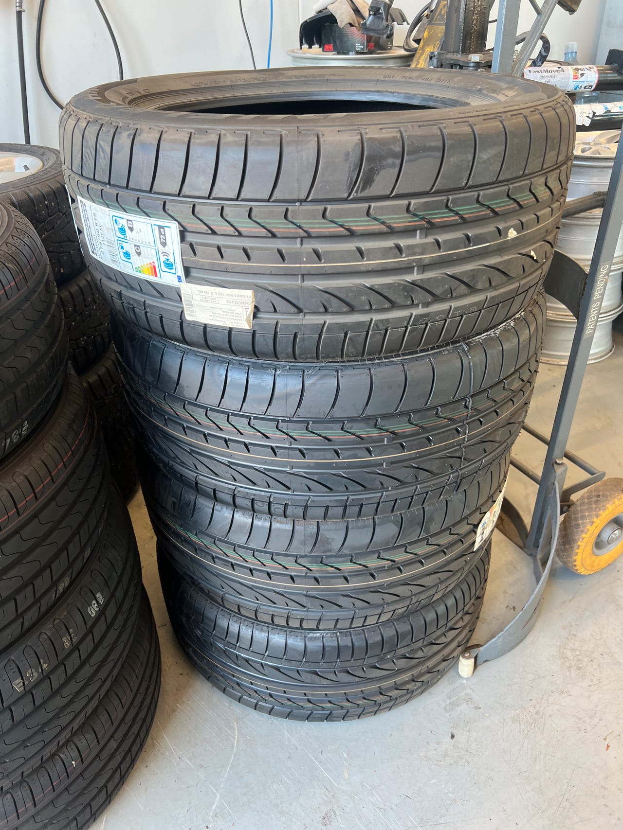 275/50 19 Bridgestone Dueller Hp sport SUV 4 kpl vm 2017