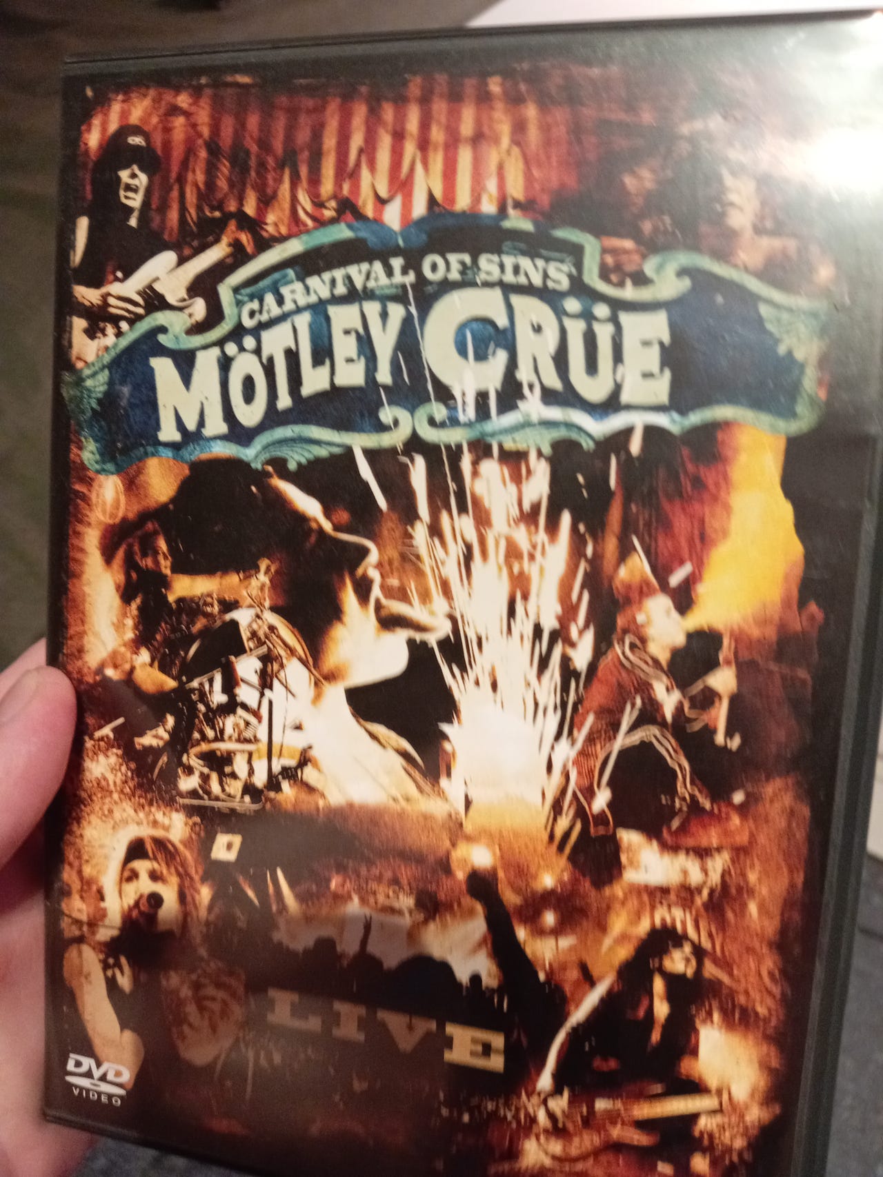 Mötley crue carnival of sins | Tori