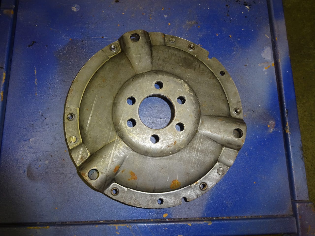 VW 1.9d paineasetelma 200mm myös Seat,Skoda
