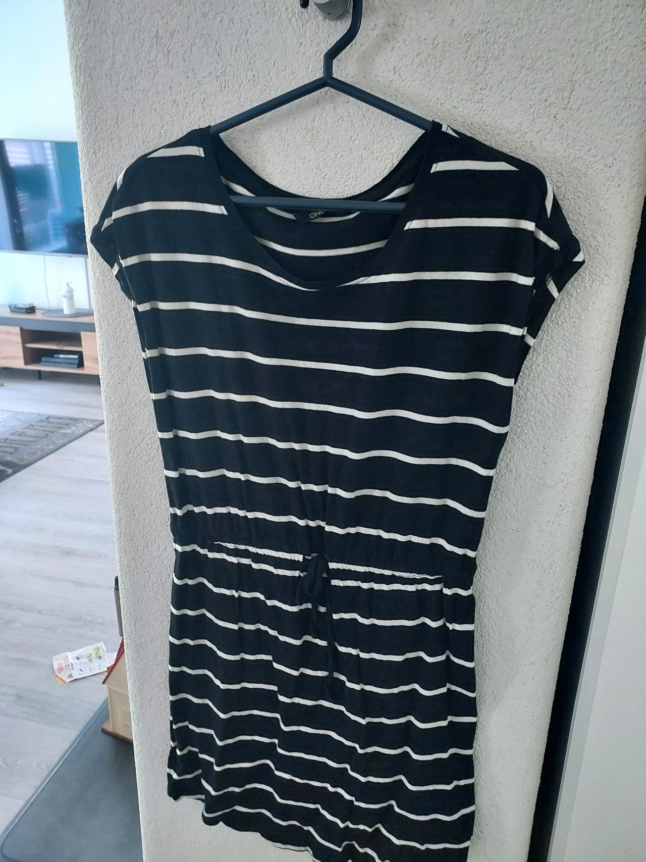ONLYn lyhyt mekko koko M