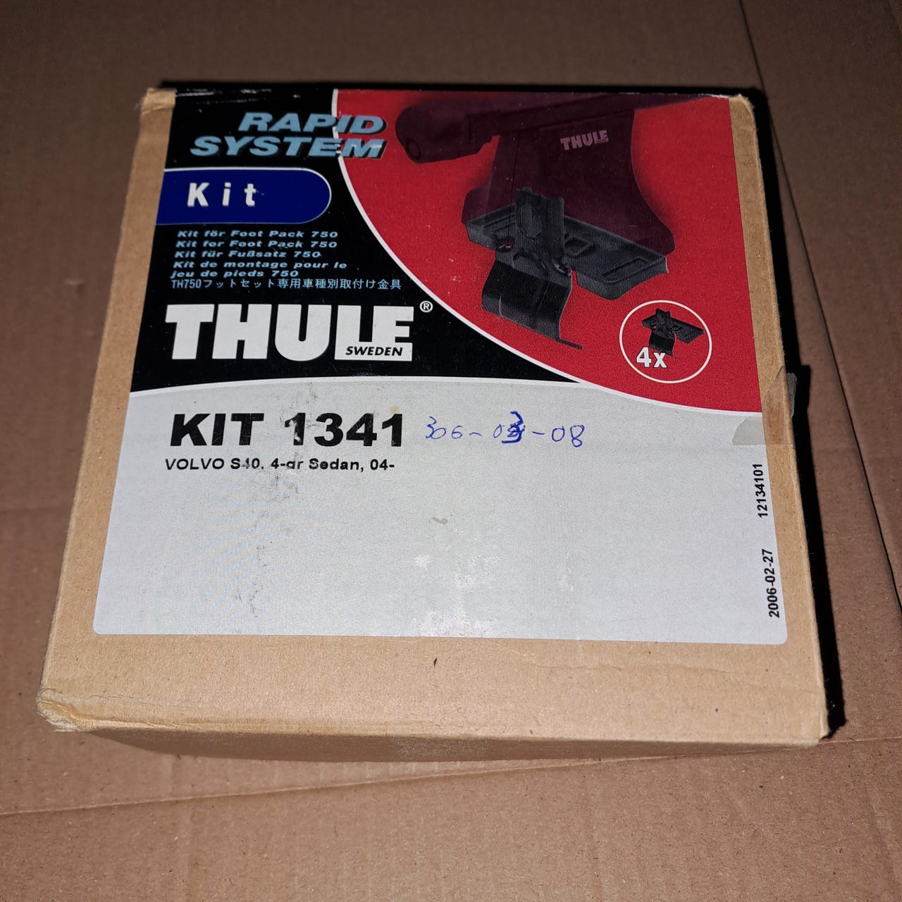Thule 1341 kiinnikesarja Volvo S40