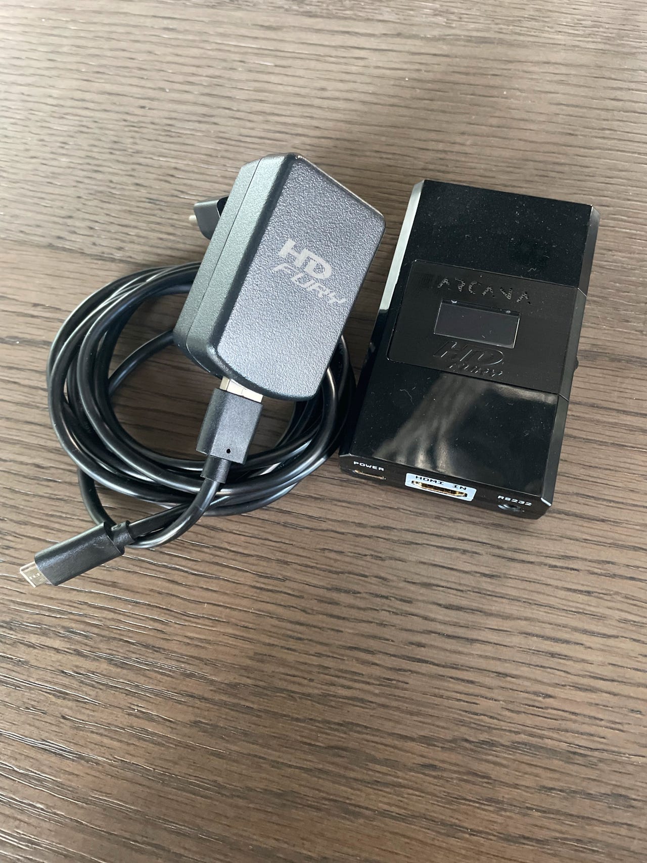 中古ARCANA HD FURY eARC ADAPTER Hdfury Arcana | HDMI to eARC | 600Mhz | 4K | HDR | Scaler